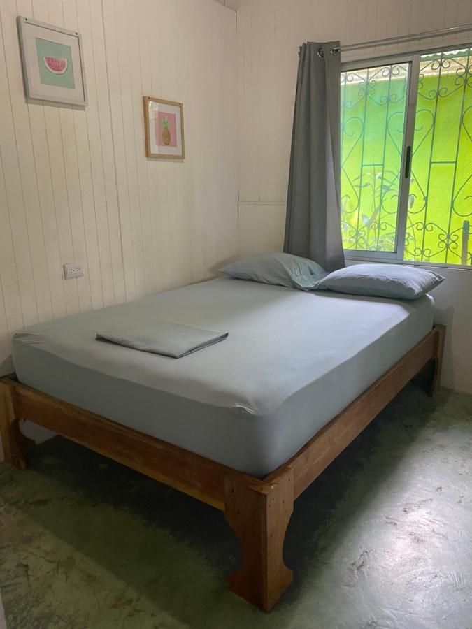 Pura Vida Mini Hostel Santa Teresa Playa Santa Teresa  Екстер'єр фото